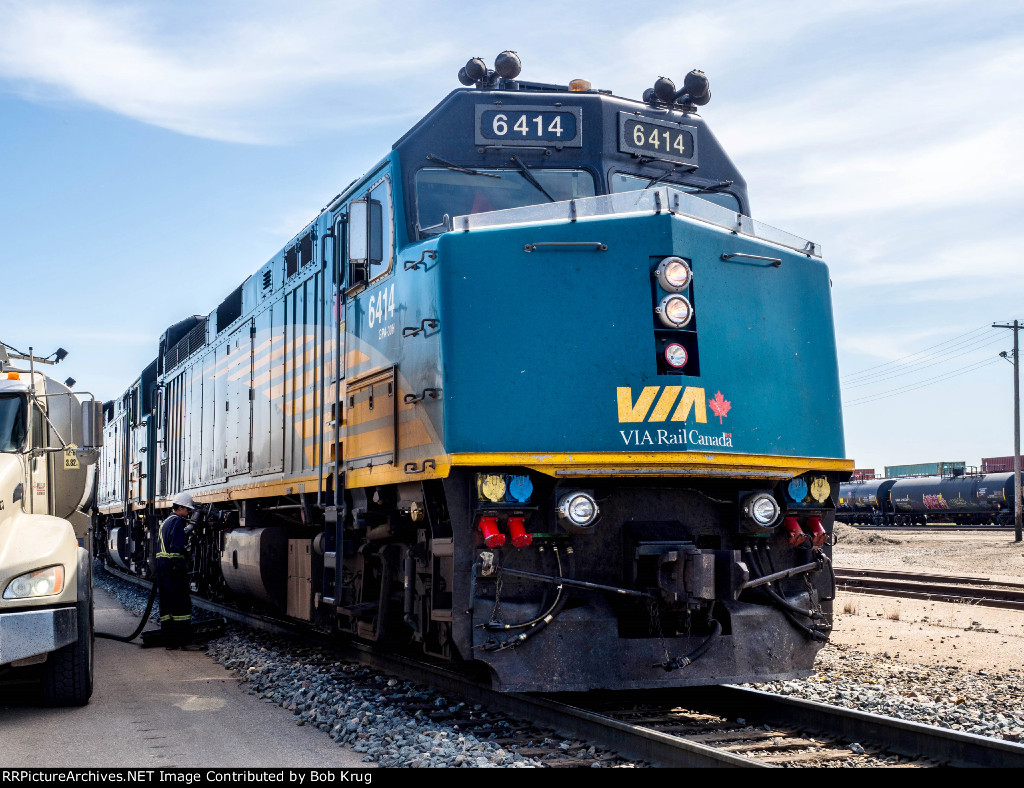 Our lead unit, Via Rail 6414 being fueled at the Saskatoon stop